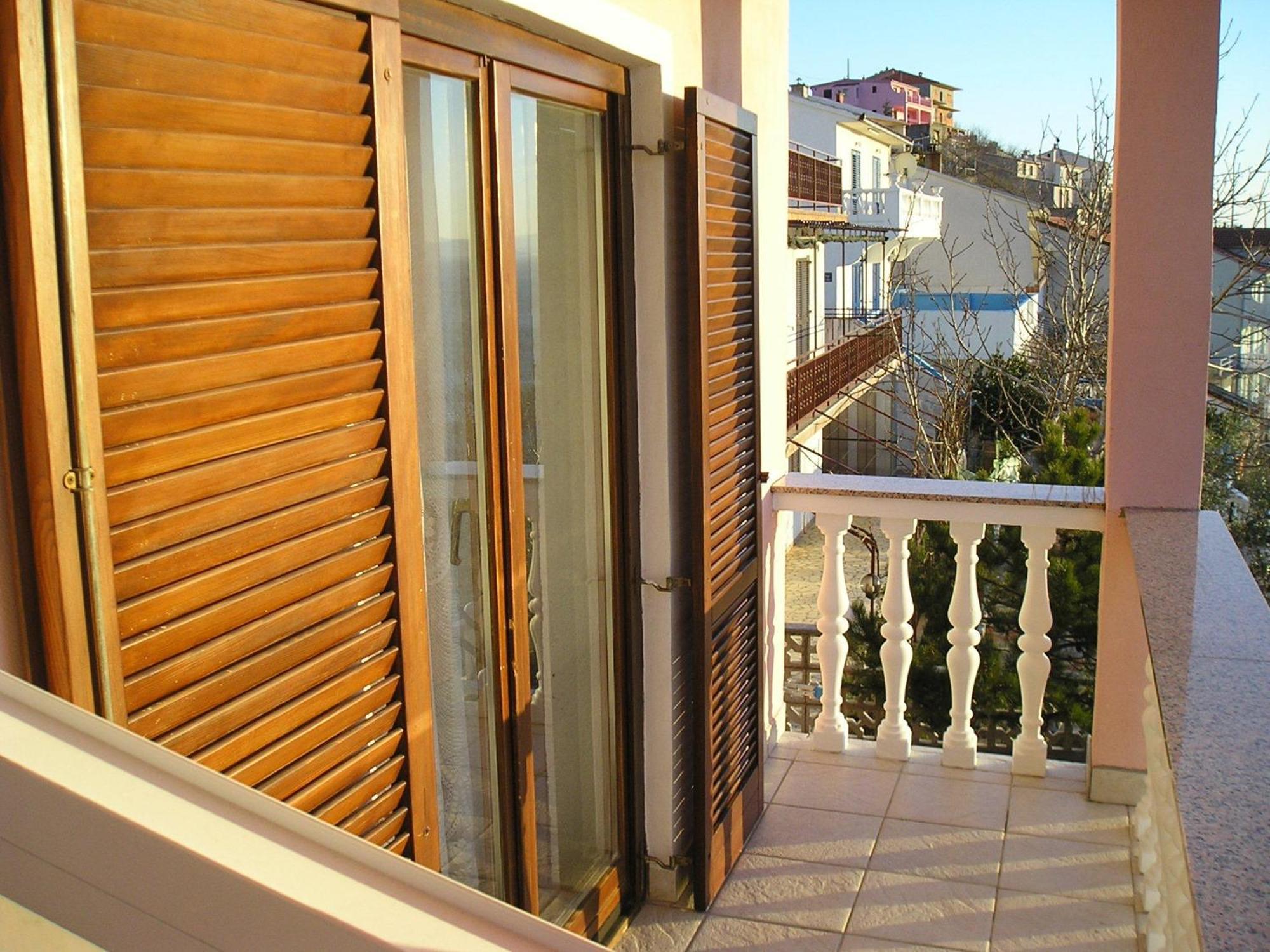 Roza Guest House Сень Екстер'єр фото