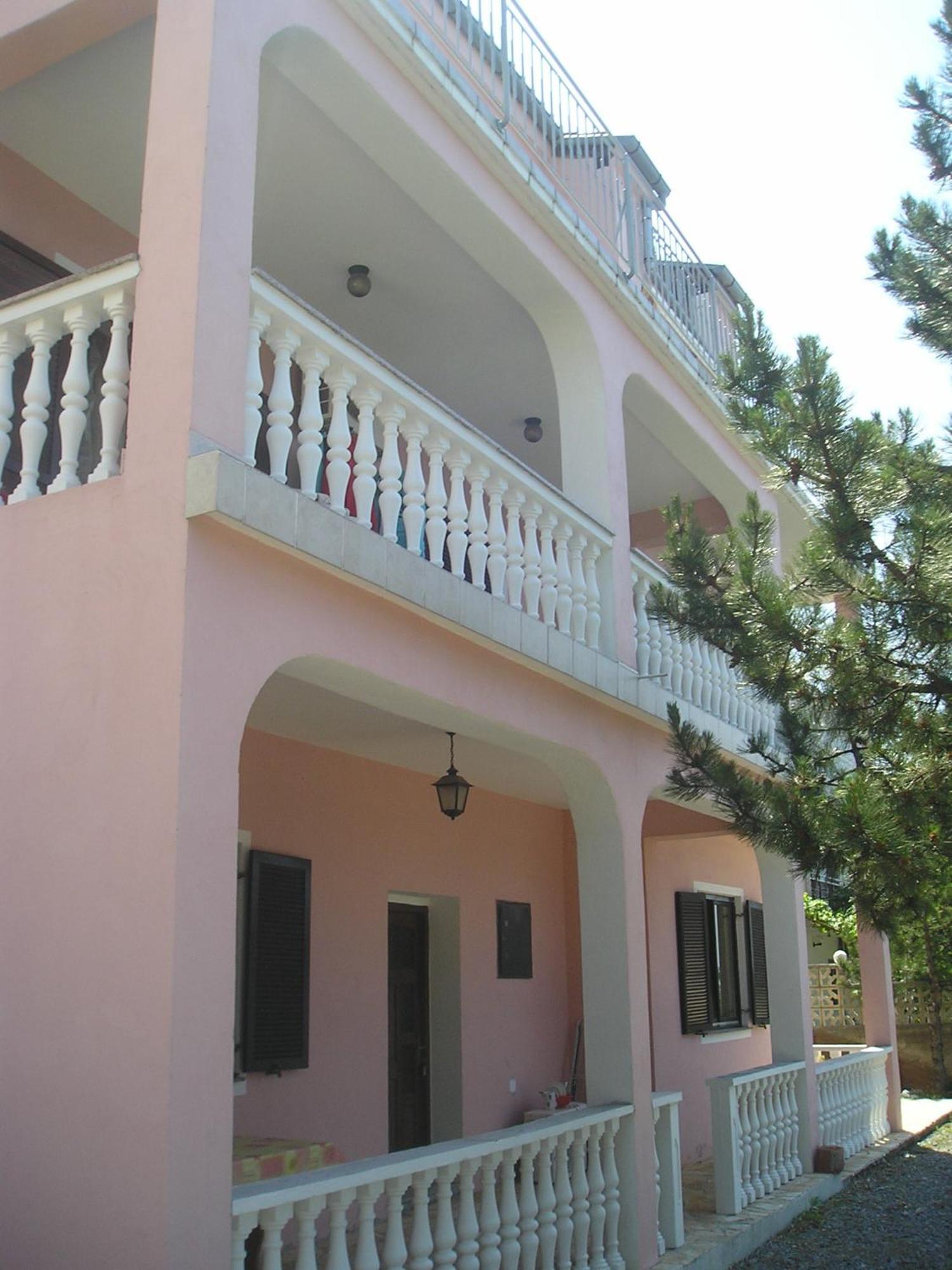 Roza Guest House Сень Екстер'єр фото